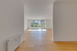 Stilvoll & urban! Hochwertig kernsanierte 2-Zimmer-Wohnung in begehrter Lage – Die vollständige Adresse der Immobilie erhältst du vom Anbieter., 40477 Golzheim, Düsseldorf – Vorschaubild 14