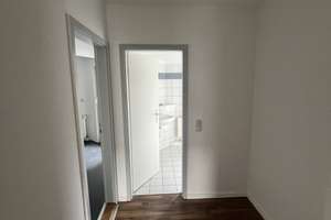 1 Monat mietfrei Renovierte 4-Raumwohnung mit neuer Einbauküche** – 39104 Buckau, Magdeburg – Vorschaubild 14