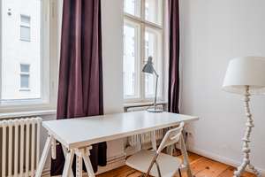 Charmante 2-Zimmer-Wohnung in repräsentativem Altbau in bester Lage von Charlottenburg – Die vollständige Adresse der Immobilie erhältst du vom Anbieter., 10627 Charlottenburg, Berlin – Vorschaubild 5