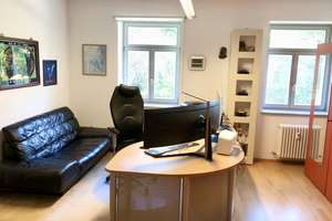 * sehr hochwertige & große Wohnung in einem der schönsten denkmalgeschützten Gebäude am Elbhang * – Die vollständige Adresse der Immobilie erhältst du vom Anbieter., 1326 Hosterwitz/Pillnitz, Dresden – Vorschaubild 8