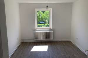 Sanierte Wohnung zum günstigen Mietpreis! – Brüttweg 3, 24159 Friedrichsort, Kiel – Vorschaubild 3
