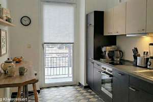 Wohlfühlen im Erdgeschoss: Fußbodenheizung, Balkon & Tageslichtbad mit Wanne und Dusche – Bernsdorfer Str. 76, 9126 Bernsdorf, Chemnitz – Vorschaubild 7