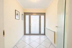 Gepflegter Bungalow mit Garten in ruhiger Lage  – Die vollständige Adresse der Immobilie erhältst du vom Anbieter., 50259 Pulheim – Vorschaubild 2