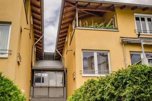 gut gelegene Maisonette-Eigentumswohnung mit TG, nur 200m zum Wiesengrund! – Die vollständige Adresse der Immobilie erhältst du vom Anbieter., 90765 Poppenreuth, Espan, Fürth – Vorschaubild 3