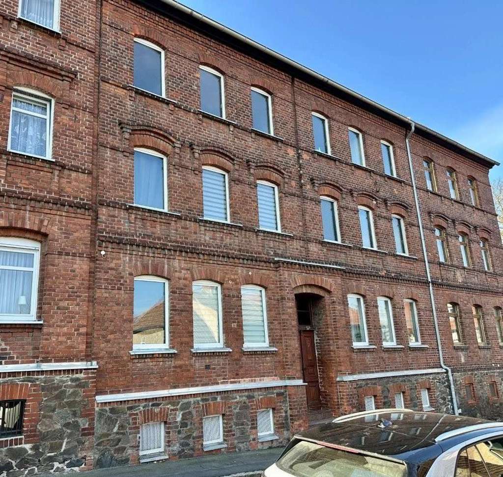 Immobilie in Oppurg - 7-Familienhaus mit hoher Mietrendite - Bild 0