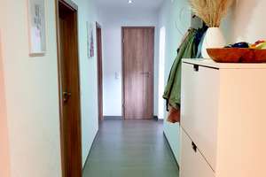 Bezugsfreie 4-Zimmer-Eigentumswohnung mit Loggia und idealer Raumaufteilung – modernisiert 2013 – Die vollständige Adresse der Immobilie erhältst du vom Anbieter., 53123 Duisdorf, Bonn – Vorschaubild 5