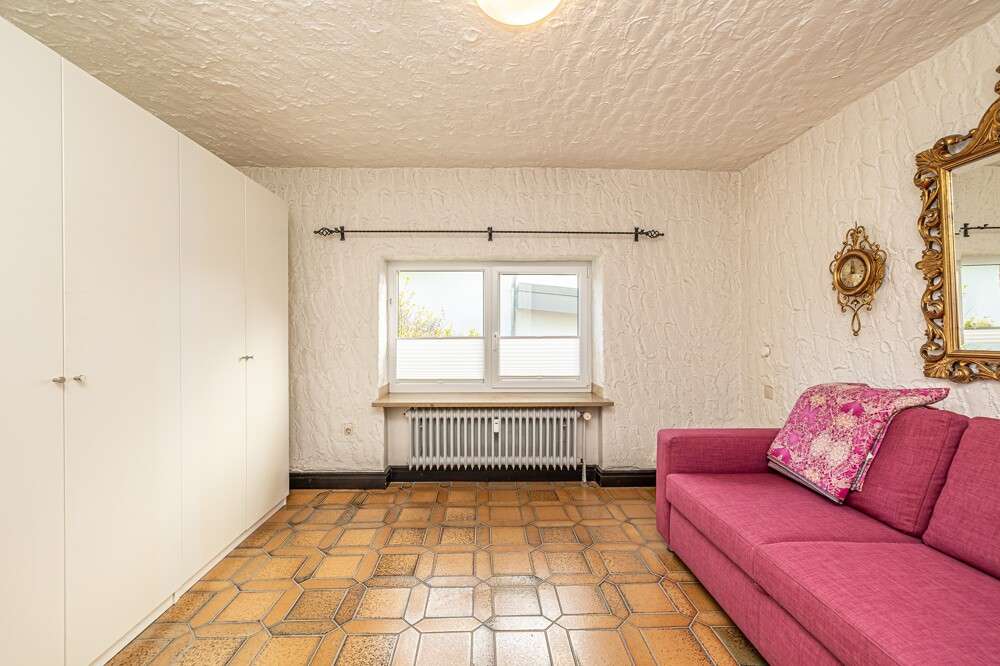 Immobilie in Hohenfelde - Top-Gepflegtes Anwesen mit 4 Wohnungen, Stall und Hauskoppel in Ostseenähe - Bild 18