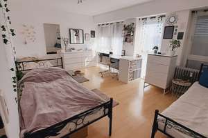 Freundliche 3-Zimmer Wohnung mit Balkon in Schlebusch – Bensberger Str. 1, 51375 Schlebusch, Leverkusen – Vorschaubild 4