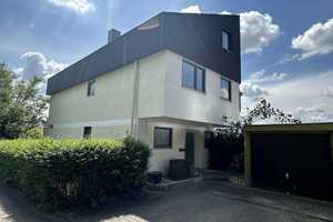 GEPFLEGTES HAUS MIT VIEL WOHNRAUM – Heilbronn (Kreis) – Vorschaubild 1