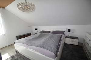 Sofort frei ! Helle, freundliche voll möblierte 2,5 Zimmer Wohnung mit Balkon, Ulm-Söflingen – Blaubeurerstraße 213, 89081 Söflingen, Ulm – Vorschaubild 11