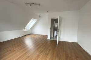 Alltagstaugliches Einfamilienhaus mit 3,5 Zimmern in München Perlach – Brockesstraße 11, 81739 Waldperlach, München – Vorschaubild 2