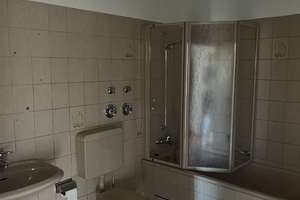 Helle 3 Zimmer Wohnung mit Balkon und Einbauküche – Chamissostr. 23, 31785 Hameln – Vorschaubild 2