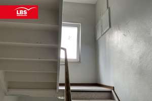  Wohnhaus mit weitläufigem Grundstück


 – Die vollständige Adresse der Immobilie erhältst du vom Anbieter., 30453 Ahlem, Hannover – Vorschaubild 5