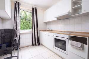 Bezugsfrei ab Oktober: 3-Zimmer-Maisonette in Bremen-Gröpelingen für nur 99.000 € – Die vollständige Adresse der Immobilie erhältst du vom Anbieter., 28237 Lindenhof, Bremen – Vorschaubild 2