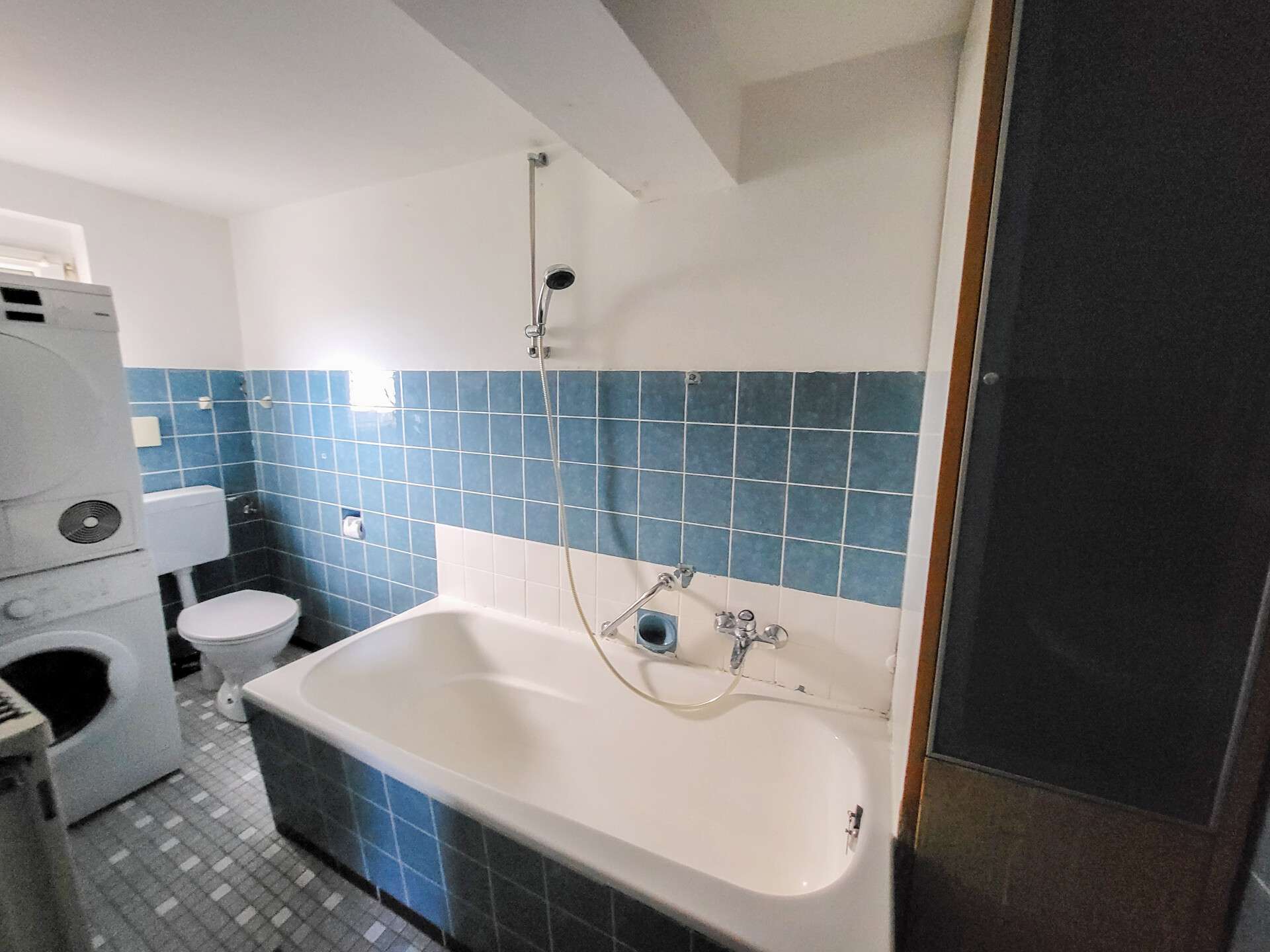 Immobilie in Kemmenau - Freistehendes Haus mit großem, bebaubarem Grundstück & Garagen in ruhiger Lage mit tollem Ausblick! - Bild 12