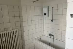 Schönes Apartment in zentraler Lage in der Viktoriastr. 69, Bochum, 4. OG rechts mitte – Viktoriastr. 69, 44805 Gleisdreieck, Bochum – Vorschaubild 10