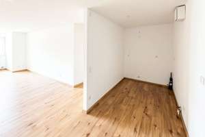 +++ Frisch modernisiert! 2-Zimmer-Wohnung mit halboffener Wohnküche im Herzen von Striesen +++ – Die vollständige Adresse der Immobilie erhältst du vom Anbieter., 1309 Striesen-West, Dresden – Vorschaubild 6