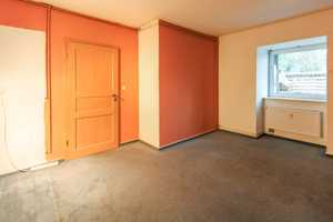 Zweifamilienhaus mit Sanierungsbedarf in zentraler Lage von Bordesholm – Rendsburg-Eckernförde (Kreis) – Vorschaubild 4