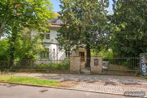Ein Sprung vom eigenen Garten in den See: Historische Villa in einzigartiger Schlachtenseelage – Die vollständige Adresse der Immobilie erhältst du vom Anbieter., 14129 Nikolassee, Berlin – Vorschaubild 12