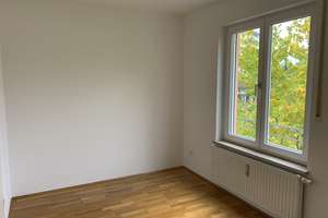 Zentrumsnah und dennoch im Grünen! 3-Zimmer Wohnung mit großem Balkon in Bogenhausen – Die vollständige Adresse der Immobilie erhältst du vom Anbieter., 81925 Oberföhring, München – Vorschaubild 11