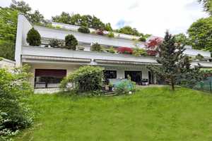 Sonnige 3-Zimmer-Gartenwohnung in München-Solln – Stilvoll kernsaniert & grüne Oase zum Wohlfühlen! – München – Vorschaubild 1