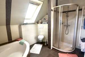 Attraktives Einfamilienhaus mit eigenem Garten und Garage - in ruhiger Wohnlage – Die vollständige Adresse der Immobilie erhältst du vom Anbieter., 26127 Alexandersfeld, Oldenburg (Oldenburg) – Vorschaubild 8