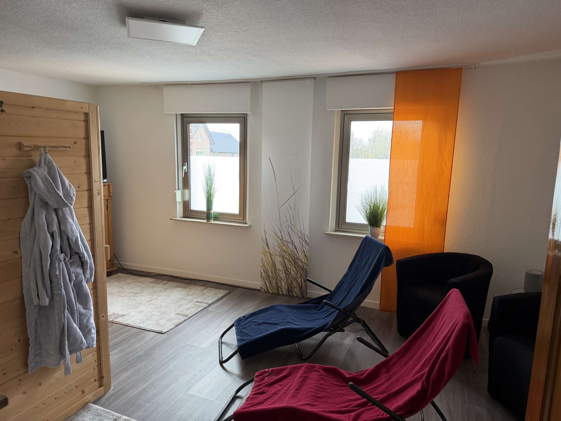 Immobilie in Schermbeck - Stilvoll modernisiertes Einfamilienhaus mit separatem Praxisbereich und großem Garten! - Bild 20