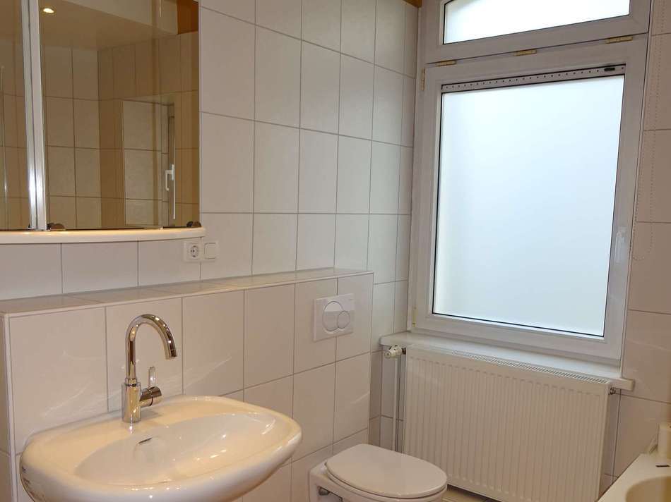 Bad Waschbecken / Toilette
