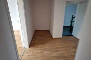 Charmante Wohnung direkt an der Uni! – Gustav-Adolf-Straße 37, 39104 Magdeburg – Vorschaubild 2