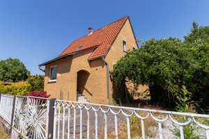 Wathlingen Haus Kaufen. Einfamilienhaus in Wathlingen. Hauskauf Celle. Haus Kaufen Kreis Celle. – Die vollständige Adresse der Immobilie erhältst du vom Anbieter., 29339 Wathlingen – Vorschaubild 1