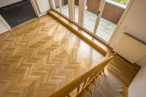 Leipzig-Altlindenau: Helle 6-Zimmer-Maisonette mit 2 Bädern im denkmalgeschützten Altbau – Die vollständige Adresse der Immobilie erhältst du vom Anbieter., 4177 Altlindenau, Leipzig – Vorschaubild 6