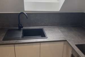 Kernsanierte, helle 2,5-Zimmer-Maisonette-Wohnung an der Achalm – Die vollständige Adresse der Immobilie erhältst du vom Anbieter., 72766 Reutlingen-Mitte, Reutlingen – Vorschaubild 2