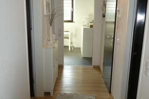 Charmante Dachgeschosswohnung mit traumhafter Dachterrasse und Parkblick – Die vollständige Adresse der Immobilie erhältst du vom Anbieter., 42651 Solingen-Mitte, Solingen – Vorschaubild 4