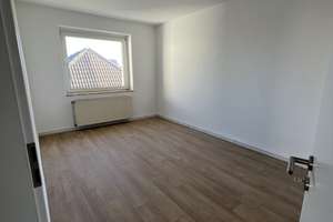 Doppelhaushälfte in Davenstedt - Hannover mit neuer Küche – Die vollständige Adresse der Immobilie erhältst du vom Anbieter., 30455 Davenstedt, Hannover – Vorschaubild 10
