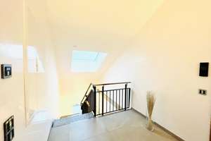 Exklusives Designhaus mit Weitblick - Luxus, Stil und Raumgefühl pur – Die vollständige Adresse der Immobilie erhältst du vom Anbieter., 83301 Traunreut – Vorschaubild 15