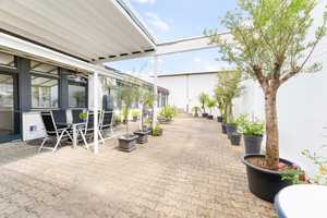 Modernes Wohn- und Geschäftshaus mit Gewerbe, Halle und XXL-Wohnung in Wendlingen – Esslingen (Kreis) – Vorschaubild 12
