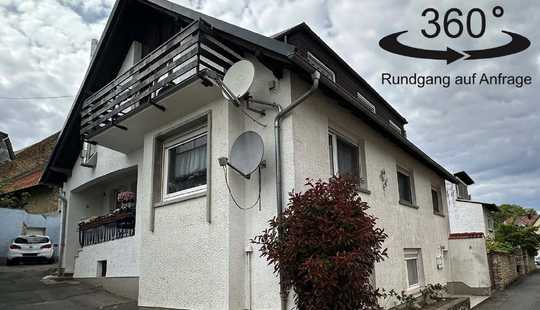 Bild von Charmantes Zweifamilienhaus mit vielseitig nutzbarem Untergeschoss und großem Innenhof
