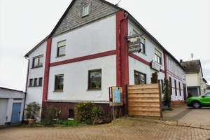 Gemütliches Gasthaus mit Tradition – Wohnen und Arbeiten unter einem Dach – Die vollständige Adresse der Immobilie erhältst du vom Anbieter., 56290 Dommershausen – Vorschaubild 3