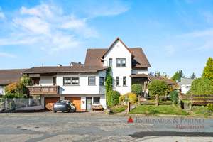 IDEAL FÜR NATUR- UND GARTENLIEBHABER - Großes Ein-/ Zweifamilienhaus mit sensationellem Garten – Die vollständige Adresse der Immobilie erhältst du vom Anbieter., 64760 Beerfelden – Vorschaubild 1