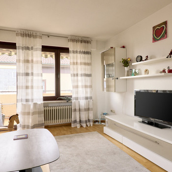 Haus in ruhiger Lage mit Fernblick und Garten