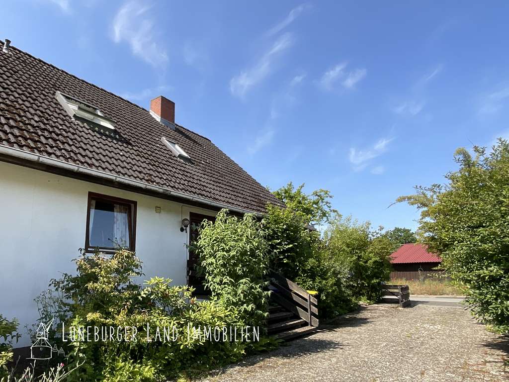 Immobilie in Südergellersen - Schöne Doppelhaushälfte mit Garten und Garage in Südergellersen - Bild 1