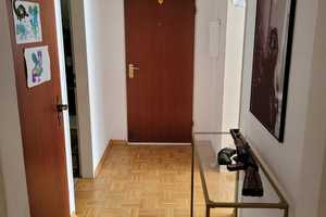 Gut geschnittene 4 Zimmerwohnung mit Balkon in Düsseldorf-Knittkuhl. – Am Schultersbusch 19, 40629 Düsseldorf – Vorschaubild 7