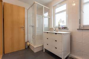 Großzügiges Zuhause für Paare und Familien im Herzen von Nordenstadt – #Balkon #TG-Stellplatz – Die vollständige Adresse der Immobilie erhältst du vom Anbieter., 65205 Nordenstadt, Wiesbaden – Vorschaubild 12