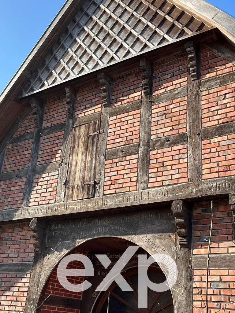 Immobilie in Badbergen - Exklusives Anwesen: 2 Wohnhäusern, großem Grundstück und vielfältigem Ausbaupotenzial in Badbergen - Bild 2