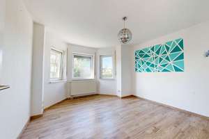 Freistehendes Einfamilienhaus mit Weitblick ins Grüne I ideal für Mehrgenerationen I mit Kamin – Die vollständige Adresse der Immobilie erhältst du vom Anbieter., 6618 Naumburg (Saale) – Vorschaubild 5