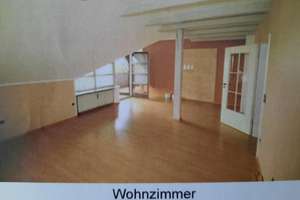 Großzügige 4-Zimmer-Dachgeschosswohnung in Töging am Inn – Die vollständige Adresse der Immobilie erhältst du vom Anbieter., 84513 Töging am Inn – Vorschaubild 2