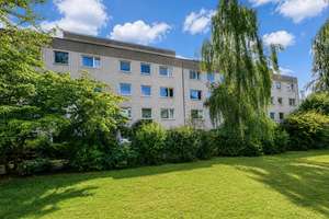 Golzheim Rheinnähe: Großzügige 3-Zi.-ETW! Aufzug! Große Loggia! TG-Stellplatz! Sanierungsbedarf! – Die vollständige Adresse der Immobilie erhältst du vom Anbieter., 40474 Golzheim, Düsseldorf – Vorschaubild 21