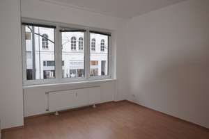 Gepflegte 3-Zimmer-Wohnung mit EBK in Hannover – Die vollständige Adresse der Immobilie erhältst du vom Anbieter., 30175 Mitte (Ortsteil), Hannover – Vorschaubild 3