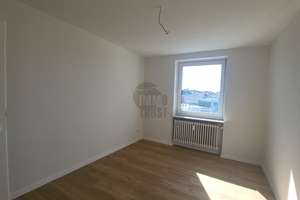FRISCH SANIERT MIT FESTUNGSBLICK – Die vollständige Adresse der Immobilie erhältst du vom Anbieter., 97072 Sanderau, Würzburg – Vorschaubild 5