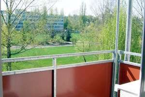 Pärchenwohnung mit Garten und Balkon ! – Fritz-Fritzsche-Straße 39, 9123 Hutholz, Chemnitz – Vorschaubild 2